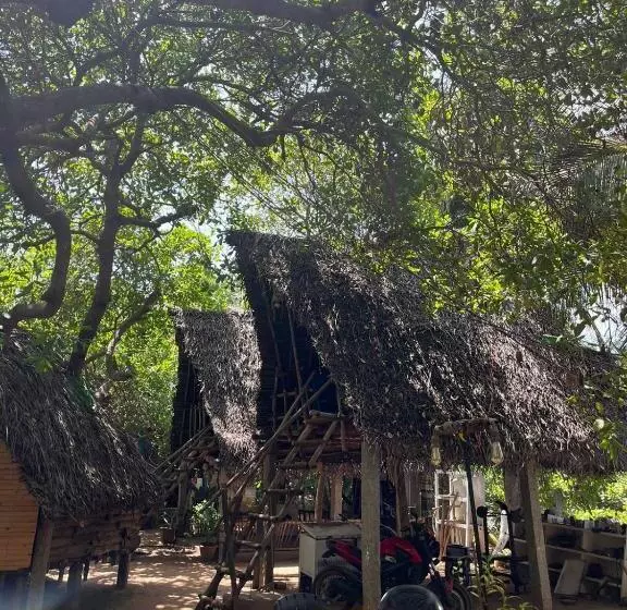 ホテル Shanthi Garden