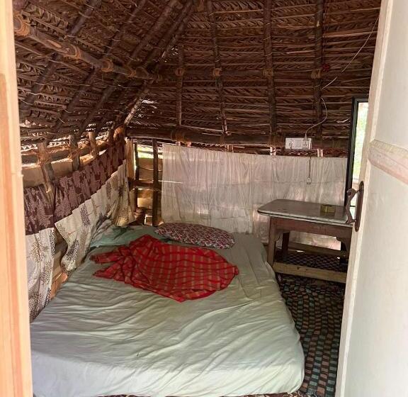 בית מלון כפרי Shanthi Garden