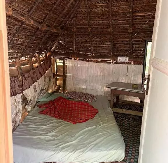 ホテル Shanthi Garden
