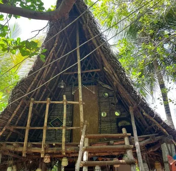 ホテル Shanthi Garden