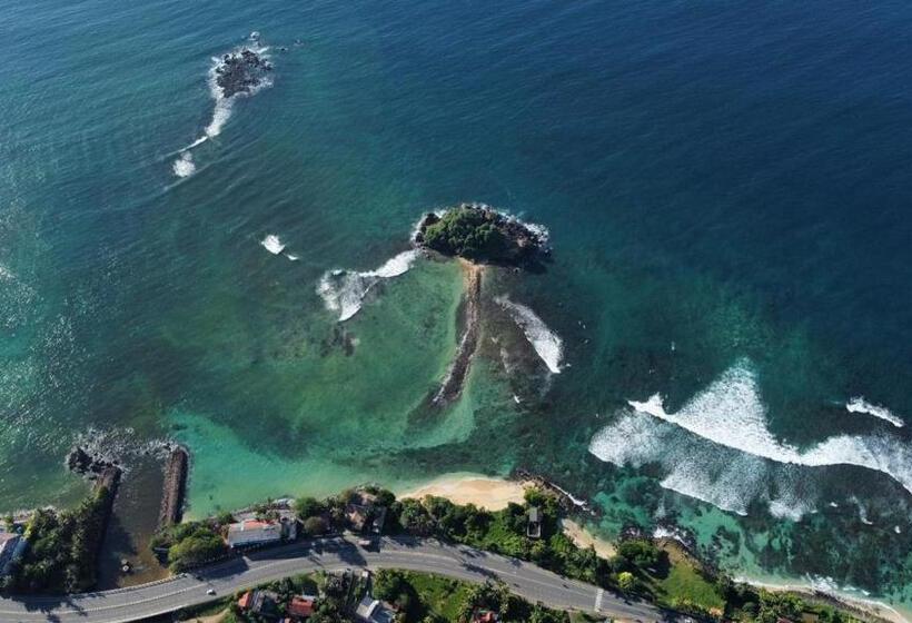 Отель Shalza Ahangama