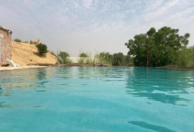 Hotel Umaid Desert Camp, Raisar