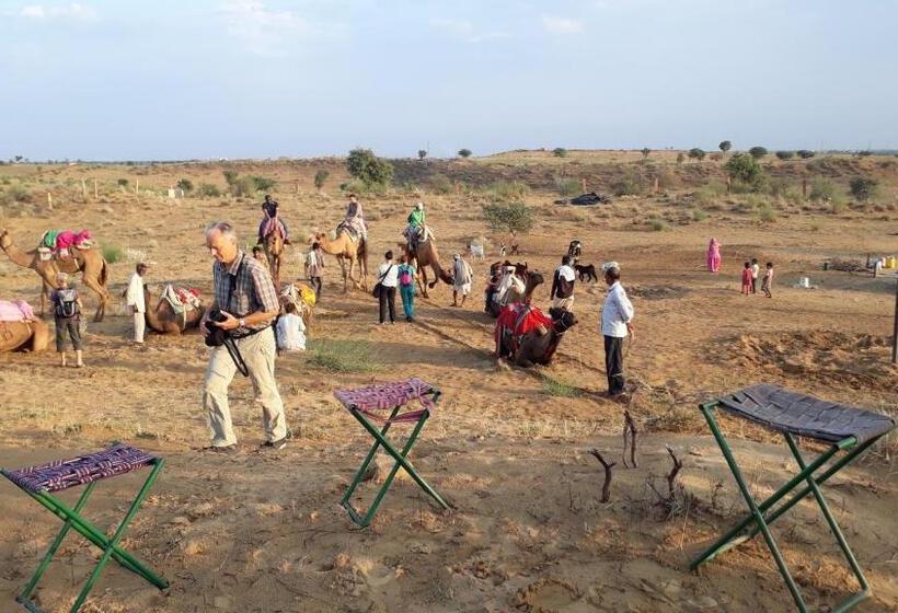Hotel Umaid Desert Camp, Raisar