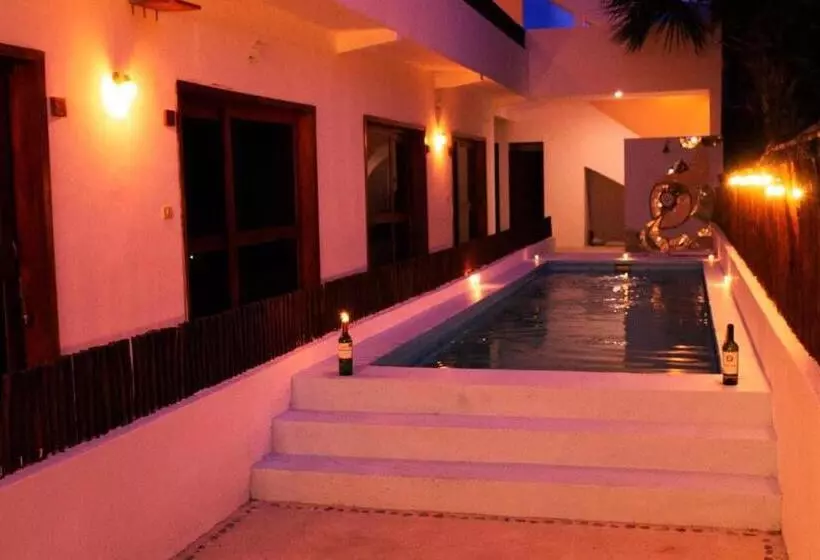 Jh Hotel Mahahual