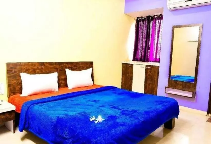 Non Ac Richa Hotel Palace Vadodara