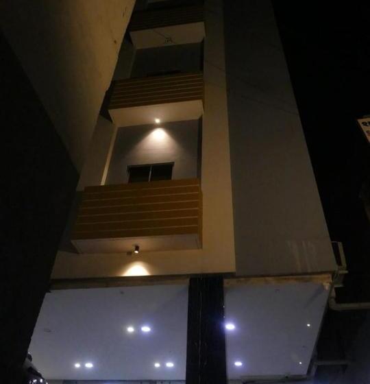 Non Ac Richa Hotel Palace Vadodara