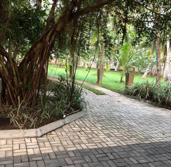 بنسيون Birds Paradise Holiday Rooms Kamburugamuwa