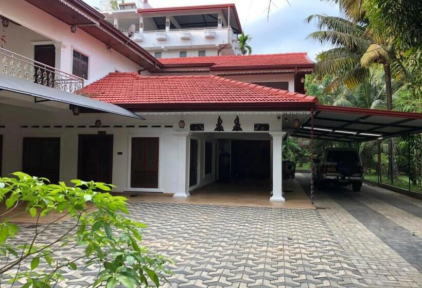 بنسيون Birds Paradise Holiday Rooms Kamburugamuwa