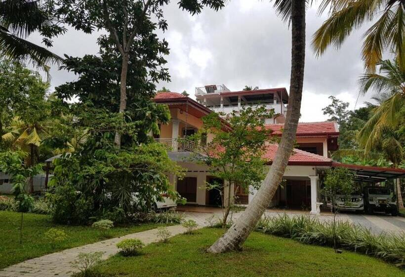 بنسيون Birds Paradise Holiday Rooms Kamburugamuwa