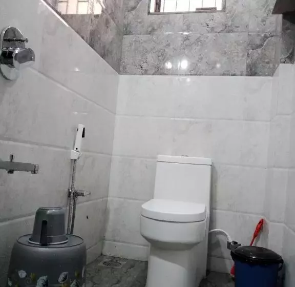 ペンション Grey House Guest House