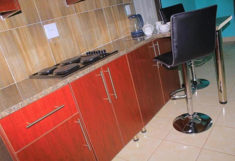 Pension The Good Life Royal Guest House