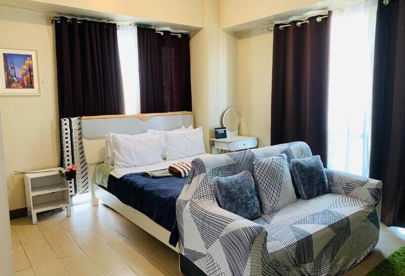 Studio 8th Fl With Balcony Across Terminal 3 Airport