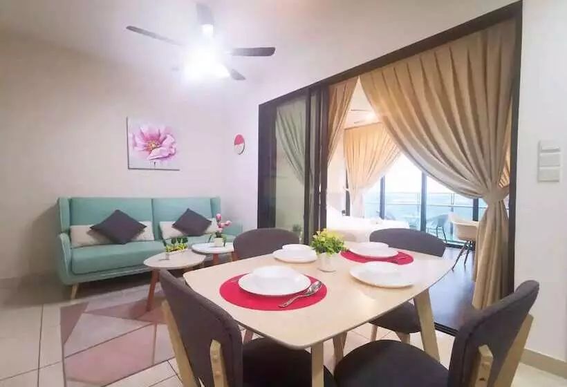 Almas Suites Puteri Harbour