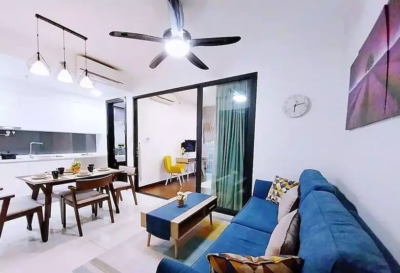 Almas Suites Puteri Harbour