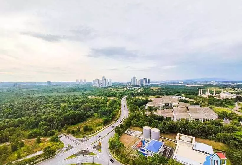 Almas Suites Puteri Harbour