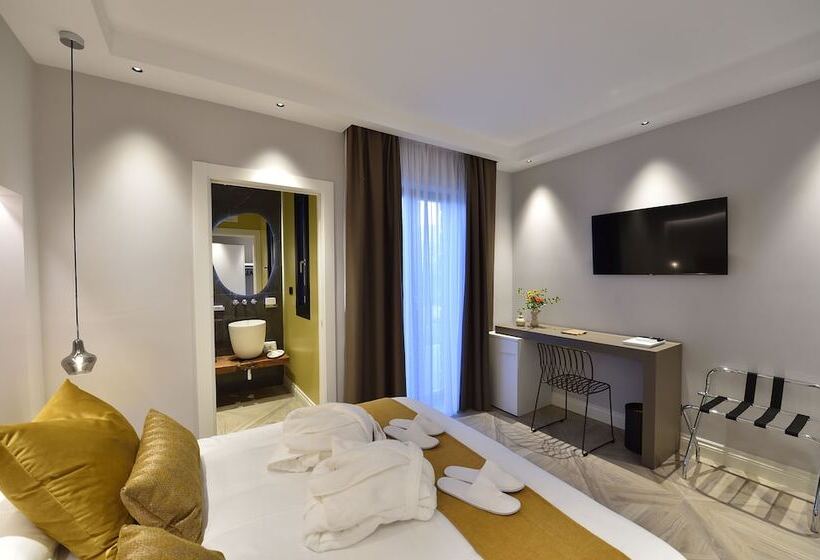 تختخواب و صبحانه La Dependance