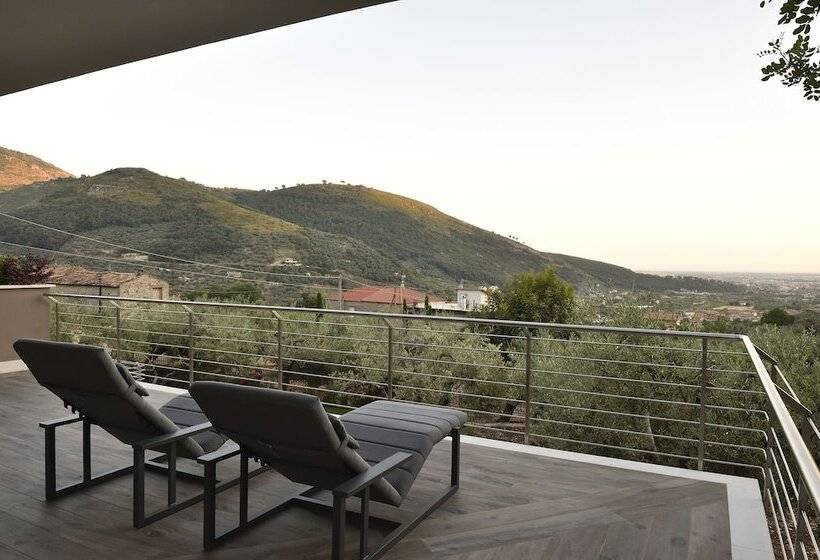 تختخواب و صبحانه La Dependance