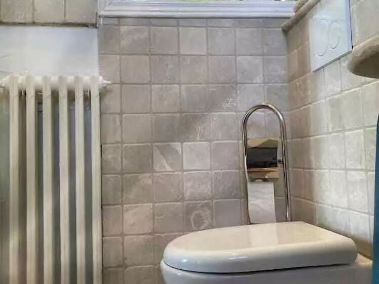 Aamiaismajoitus (B&B) Spa Chateau La Tour