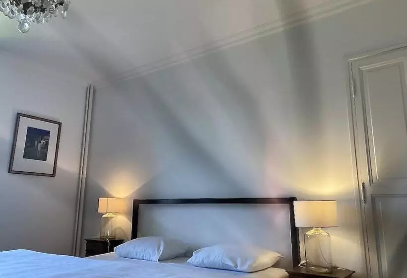 Aamiaismajoitus (B&B) Spa Chateau La Tour