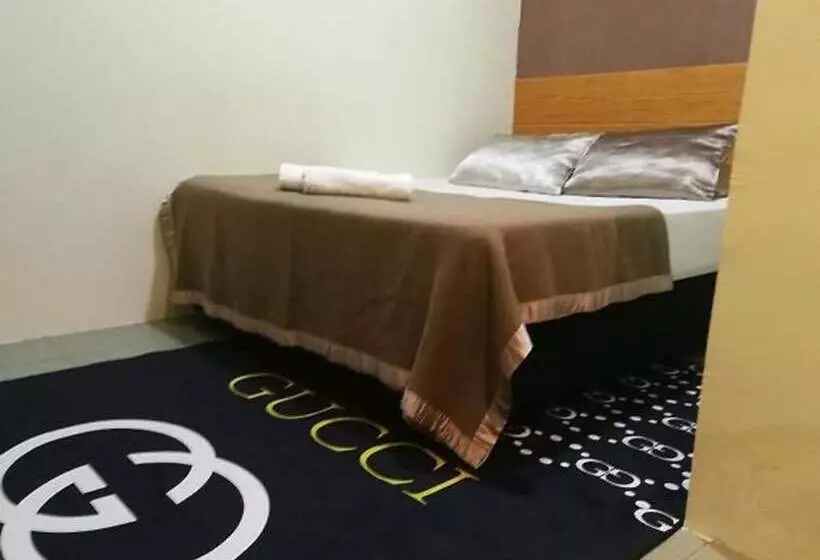 Fs Dimensi Hotel By Oyo