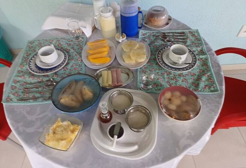 여관 Pousada Carvalhos