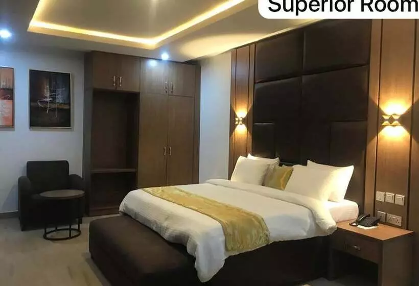 هتل Bonphine Luxury Suites