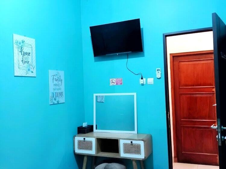 فندق De Patuk Homestay