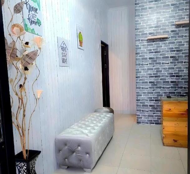 فندق De Patuk Homestay