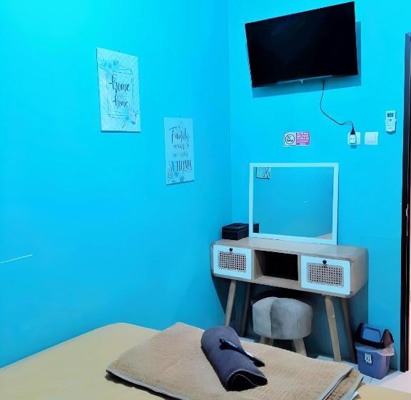 فندق De Patuk Homestay