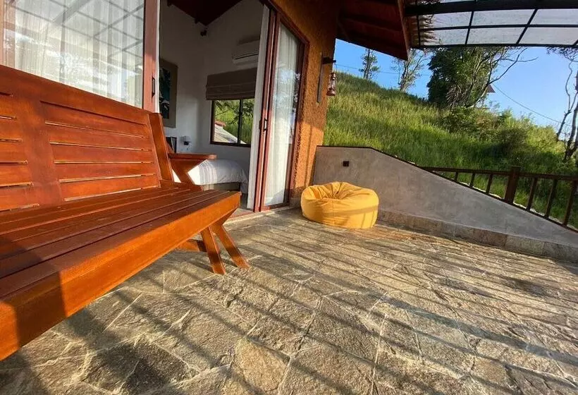 Hotelli Hanthana Eco Lodge