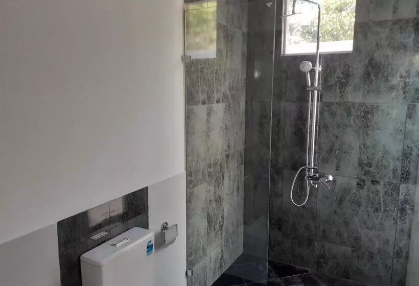 Hotelli House On The Bend