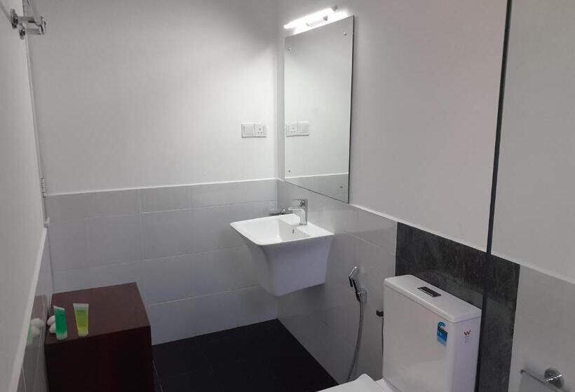 Отель House On The Bend