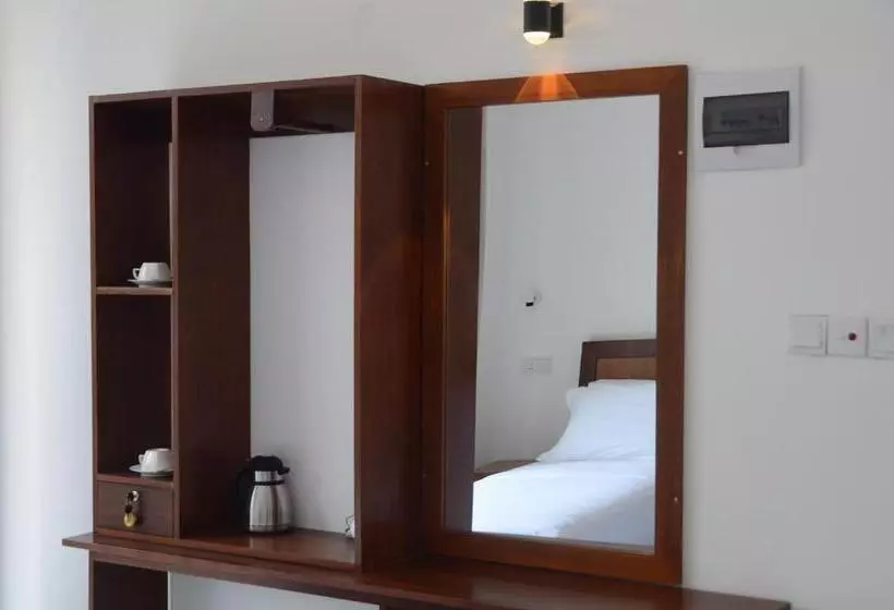 Hotelli House On The Bend