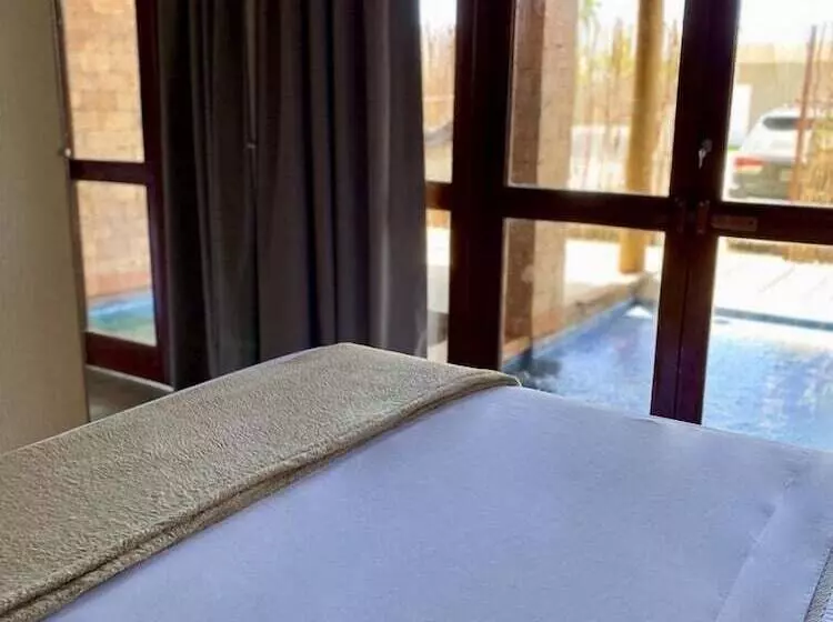 Hotelli Kaha Mar   Patacho