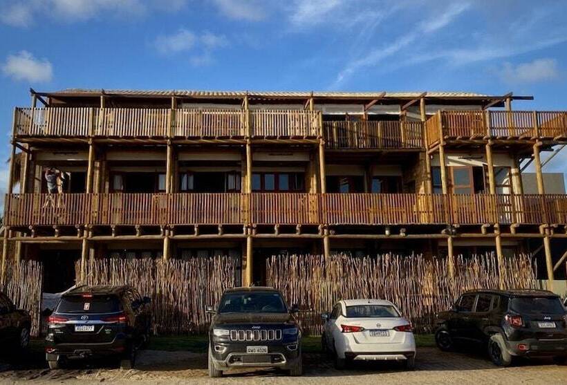 هتل Kaha Mar Patacho