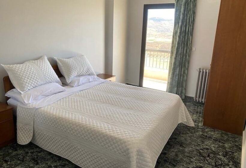 هتل Masharef Saghbine