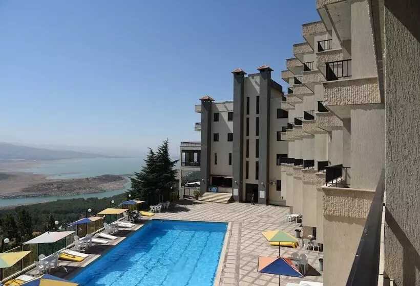 هتل Masharef Saghbine