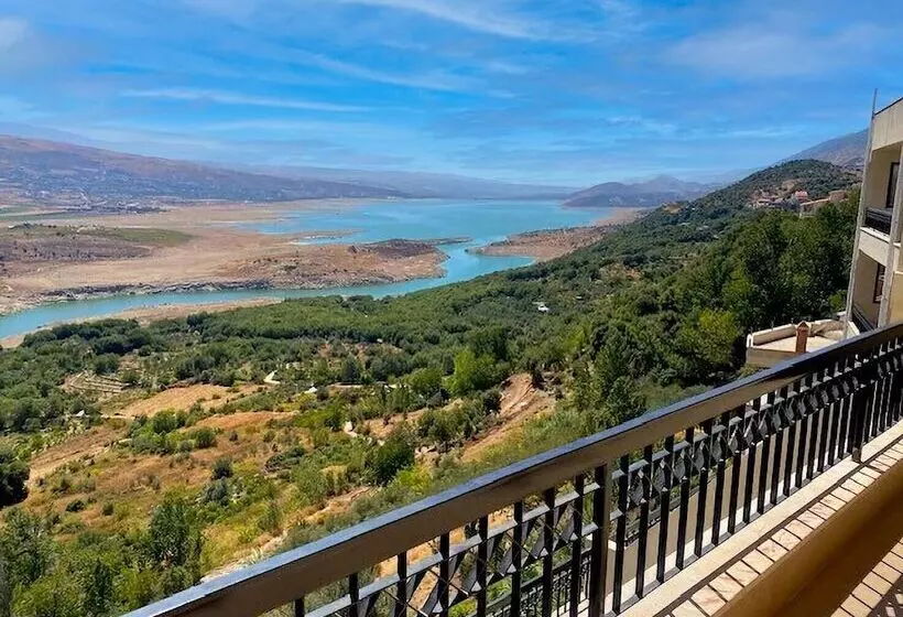 هتل Masharef Saghbine