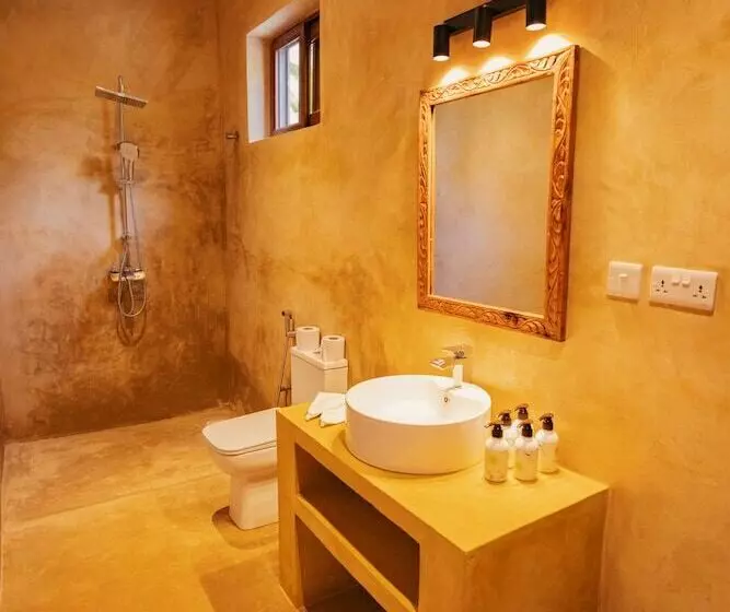 Hotelli Mayai Ocean Resort