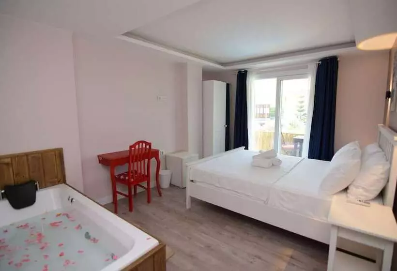 Hotelli Ruhe Alaçatı