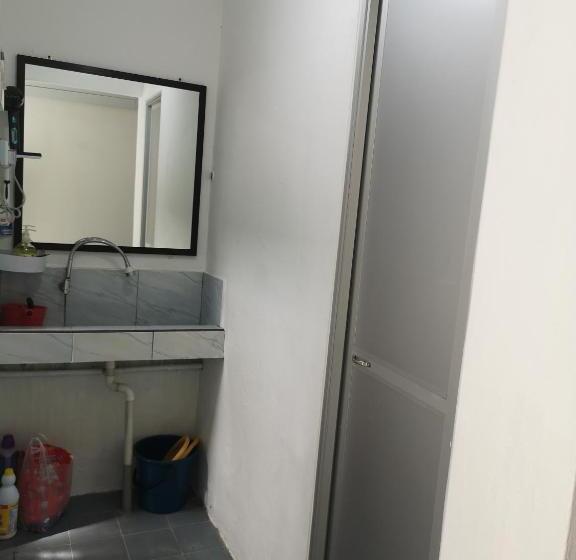 Hotel Spot On 90735 2night Stayin