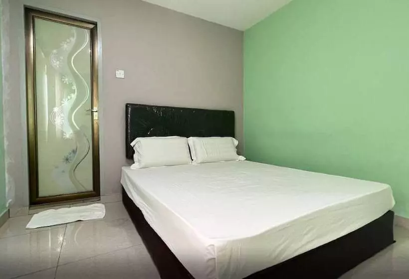 ホテル Stutong Point By Oyo