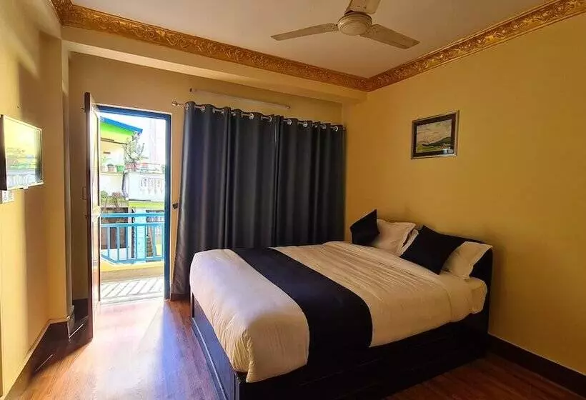 هتل Temple Town Inn