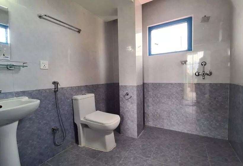 هتل Temple Town Inn