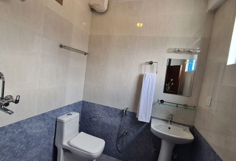 هتل Temple Town Inn