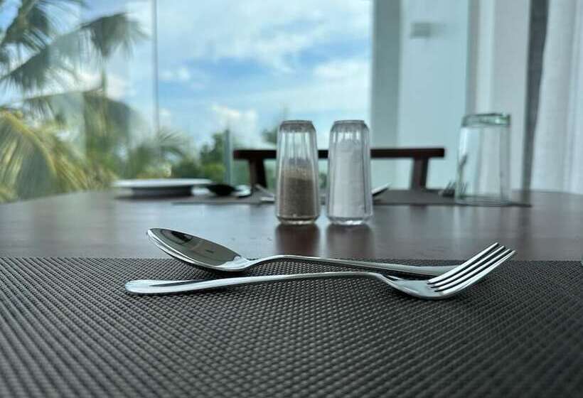 Mzion Hotel Weligama