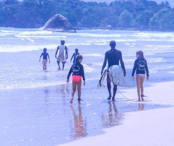 Mzion Hotel Weligama