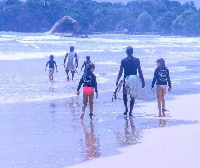 Mzion Hotel Weligama