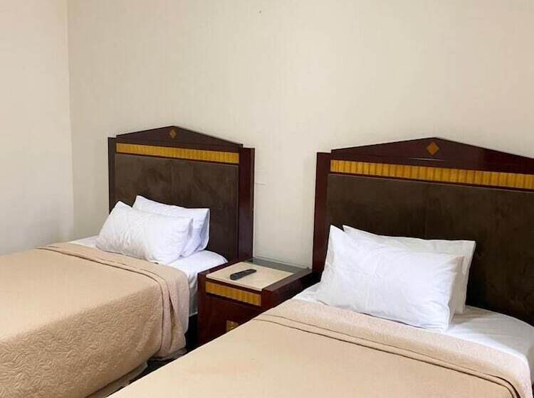 Peach View Hotel And Apartments