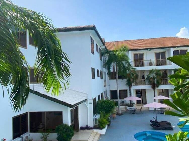 Peach View Hotel And Apartments